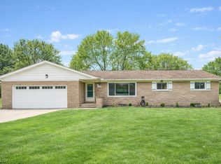 5008 Laddie Dr, Akron, OH 44319