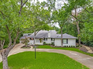 204 Varsity Cir, Arlington, TX 76013