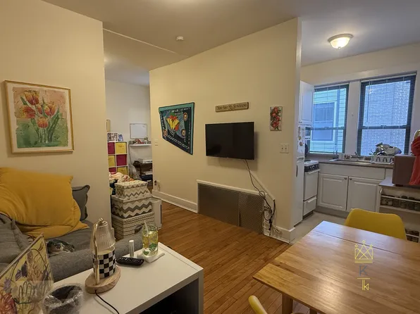 126 Babcock St, Brookline, MA