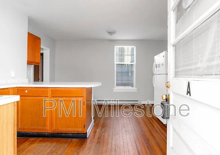 721 2nd St #A — Photo 11