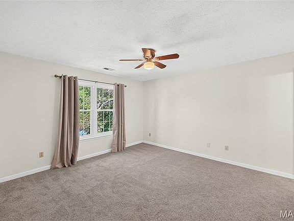 5th image of 1044 Sugar Creek Ct #5