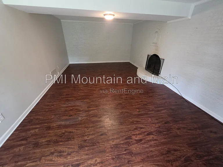 4 Erwin Dr — Photo 43