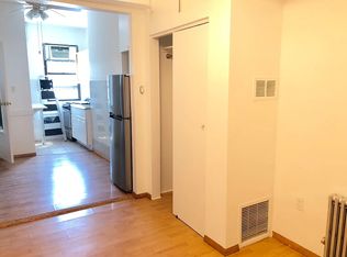 378 McGuinness Blvd APT 1R, Brooklyn, NY 11222