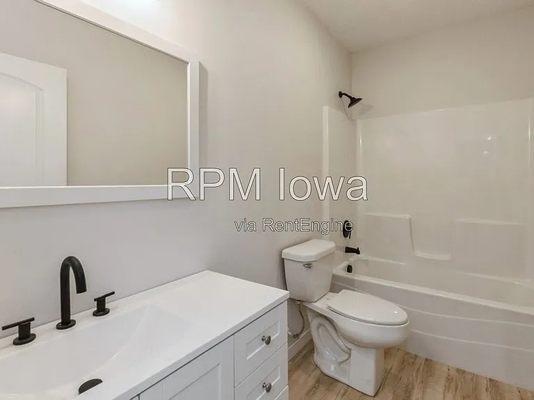 6810 Bright St — Photo 4