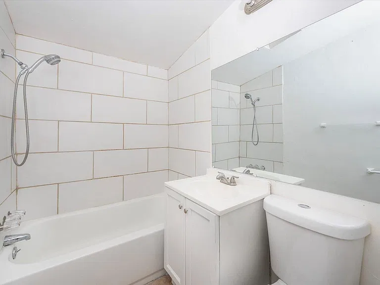 45503 Genoa Ave — Photo 7
