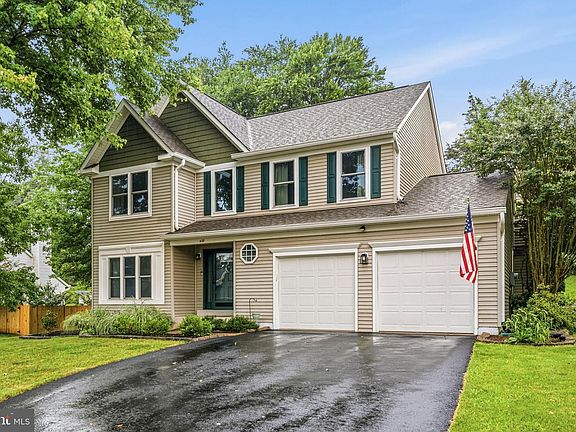 4th image of 478 Devon Dr