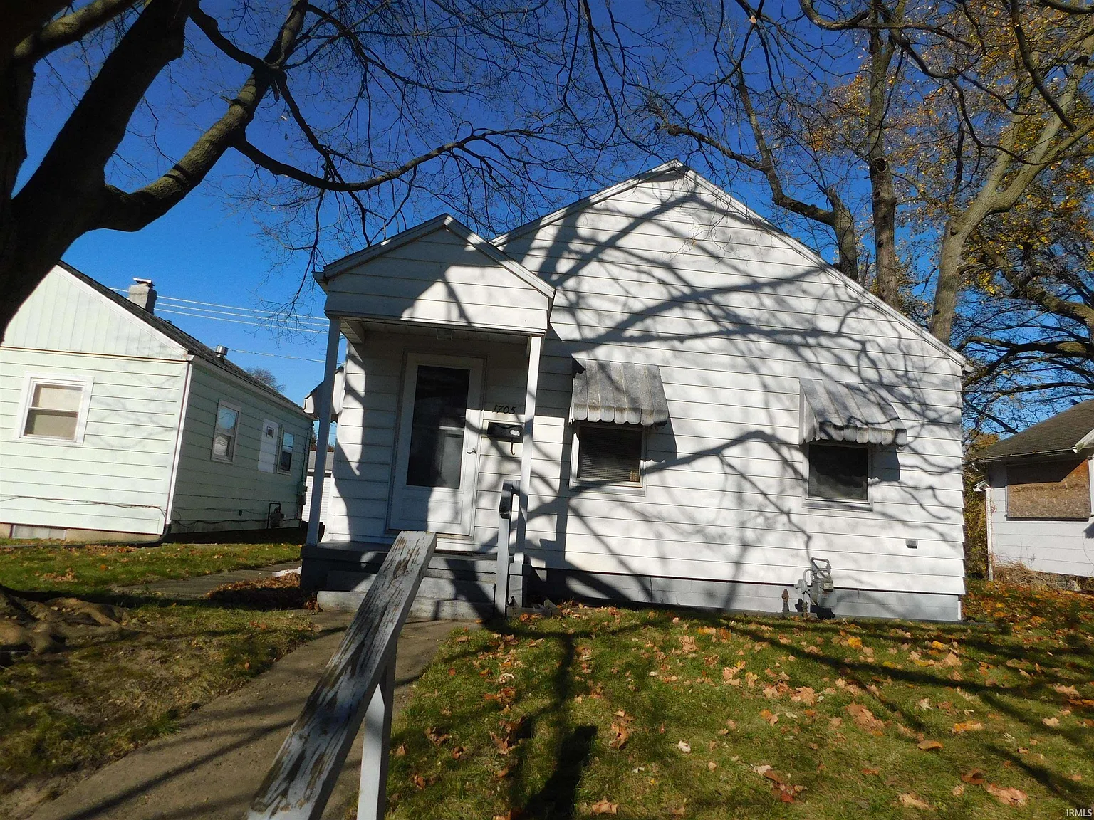 1705 E Bowman St photo 1