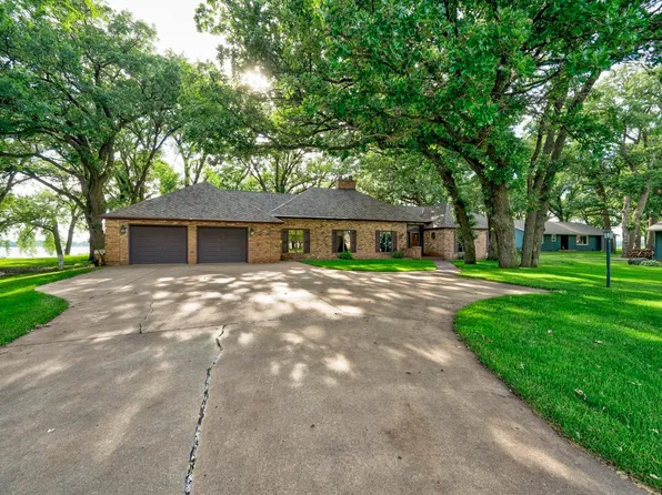 1008 Lakeside Ave, Lake Park, IA 51347