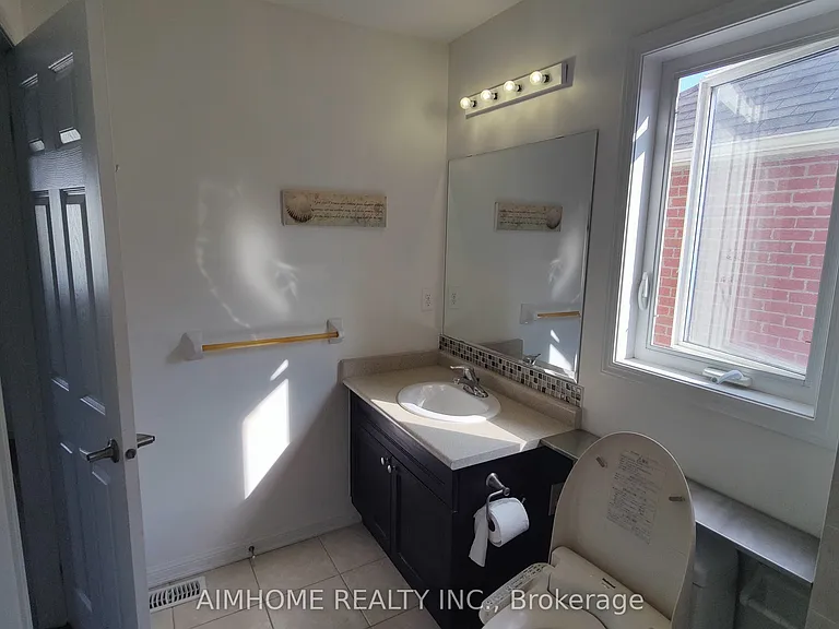 382 McJannett Ave — Photo 14