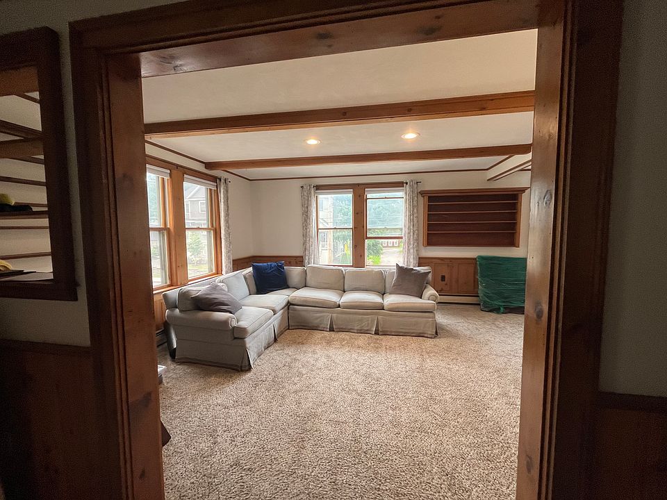 Spacious Living Room