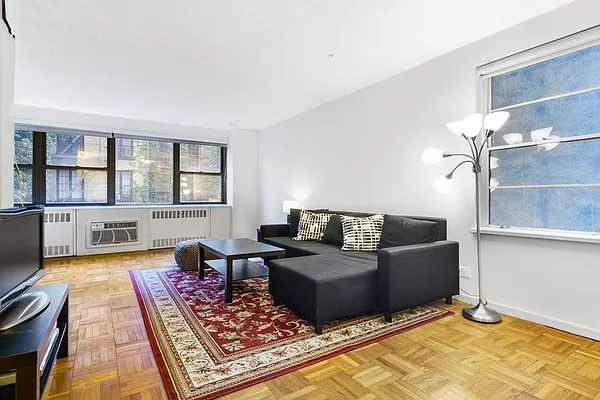 Rented by Mont Sky Real Estate | media 8