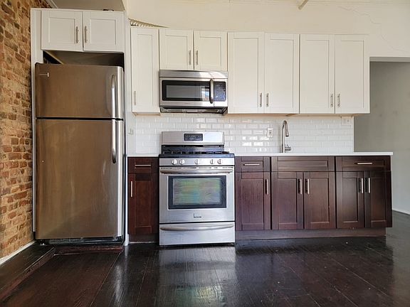 4th image of 1004 Bergen St #2L