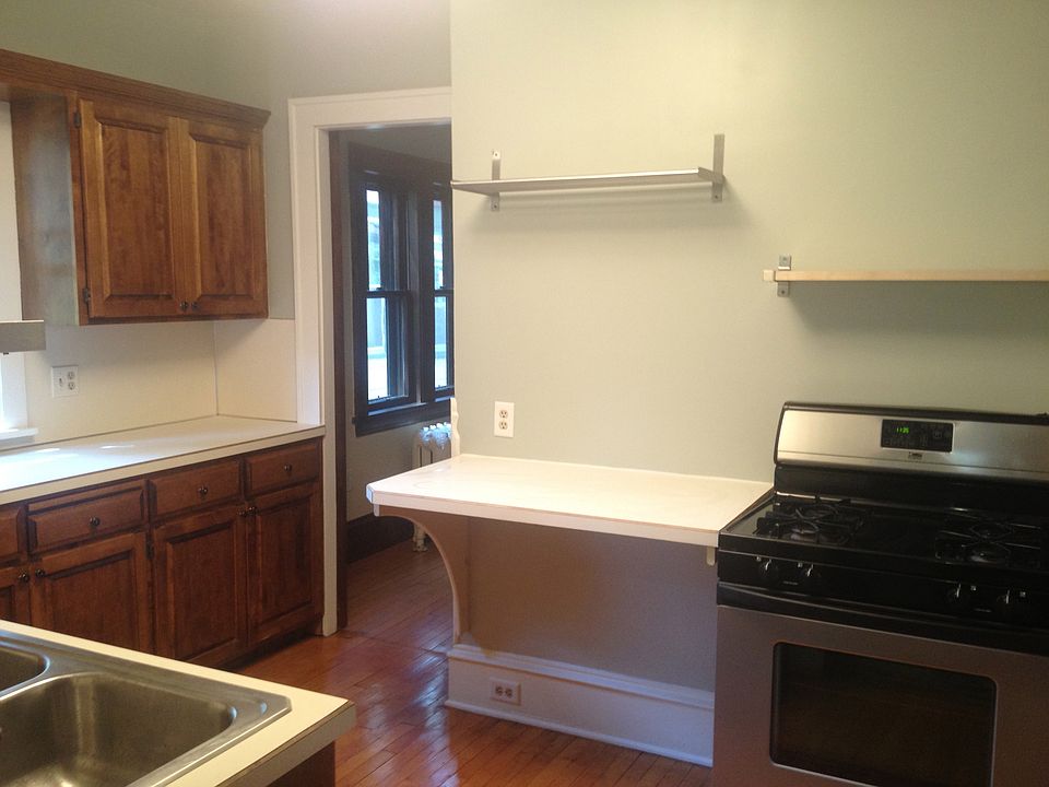 1st image of 3807 Harriet Ave