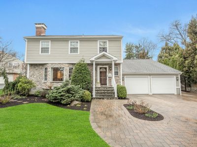 8 Hood Court, Hartsdale, NY, 10530