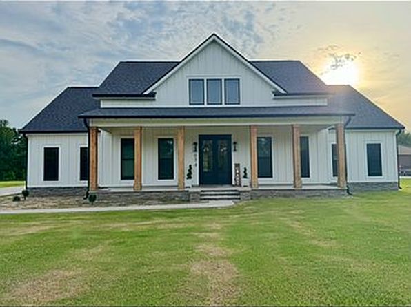 594 Bayou Dr