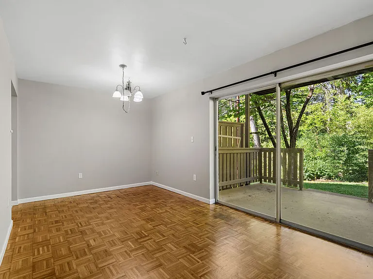 3636 Taliluna Ave #527 — Photo 9