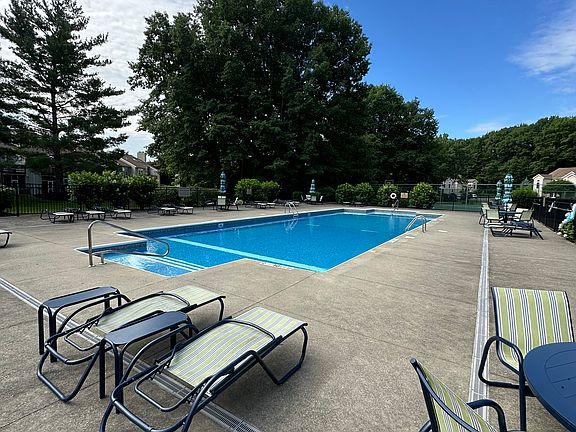 2nd image of 5105 Forest Point Dr #5105