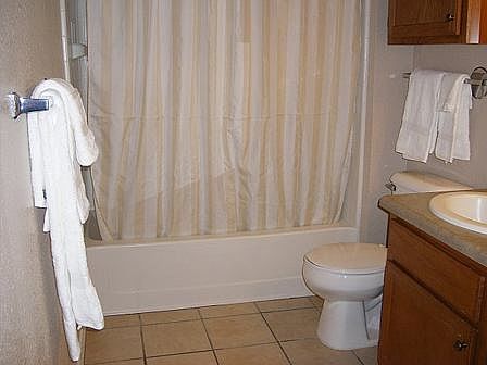 3rd image of 3901 Sonoma Springs Ave APT 1112