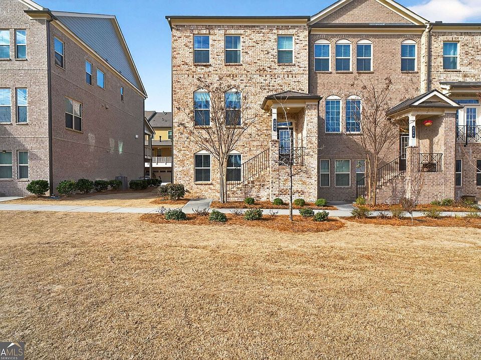 1st image of 3960 Redwood Dr