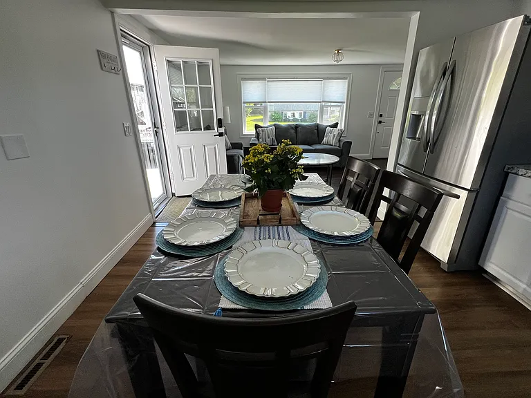 340 Old Mill Ln — Photo 16