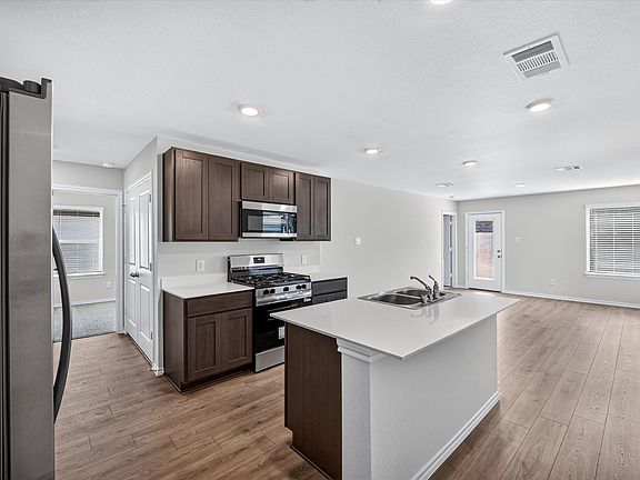 3rd image of 3015 Serenity Ln