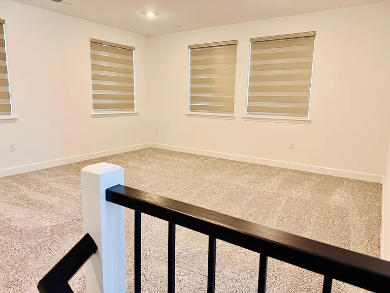 4033 Knobby Crest Way — Photo 30