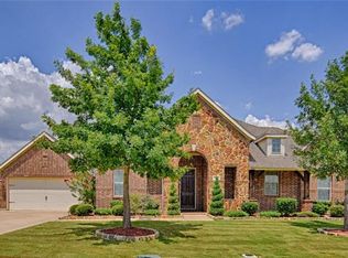 1112 Meriwether St, Mansfield, TX 76063