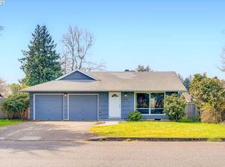 2345 NW Salmon Dr, Gresham, OR 97030