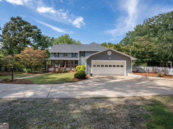 1356 Montrose Dr, Gainesville, GA 30501