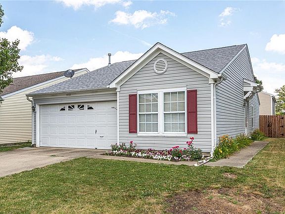 2nd image of 4521 Connaught Dr E