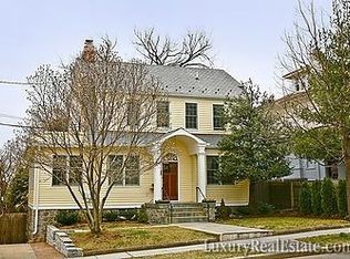 3526 Edmunds St NW, Washington, DC 20007