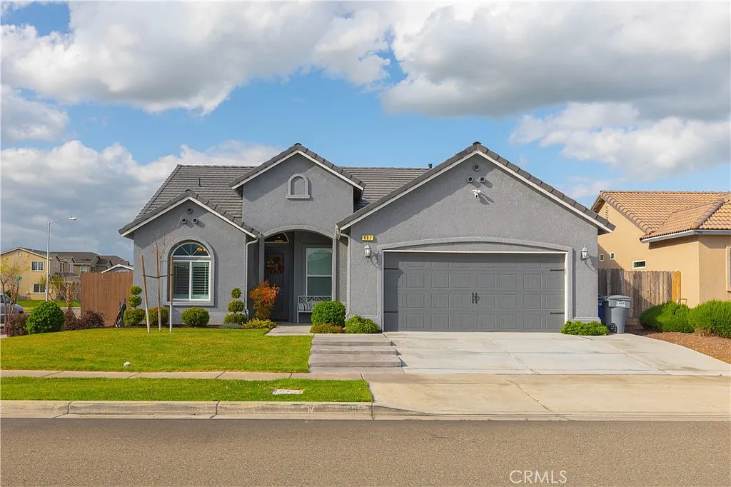 497 Glendon Pl photo 1