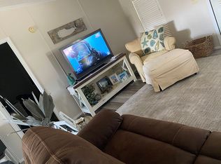 1166 Santa Anna Ln, Lillian, AL 36549
