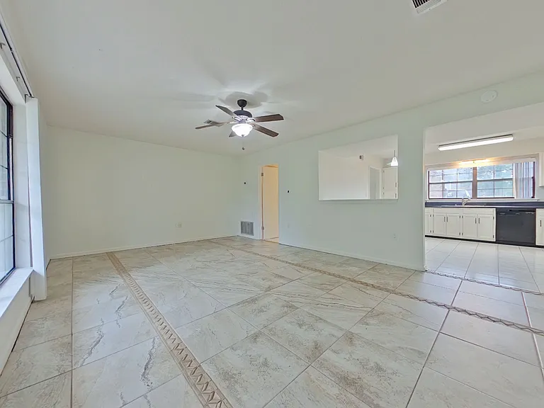 2-web-or-mls-2 Living Area-2_05122026