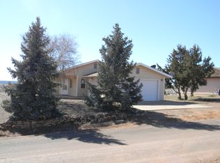 715 E Willow Ln, Taylor, AZ 85939