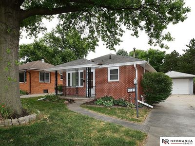 4301 Pioneers Blvd, Lincoln, NE, 68516