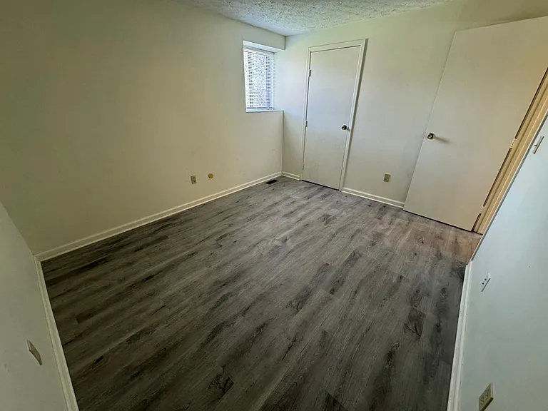 22 King Arthur Blvd — Photo 13
