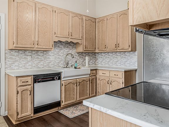 4th image of 4132 Hidden Fern Ln N