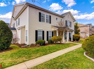 204 McConnell Ldg, Kernersville, NC 27284