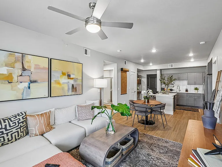 30-web-or-mls-unit 204-009
