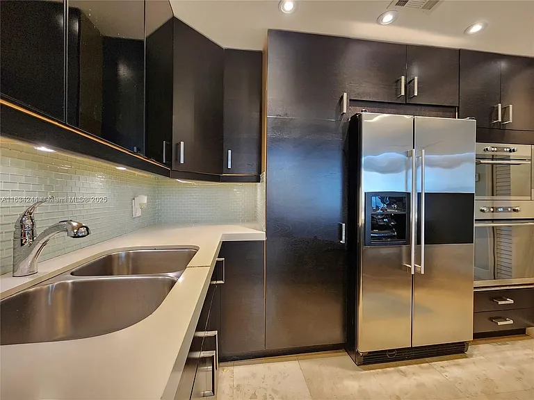 3505 S Ocean Dr #1409 — Photo 8
