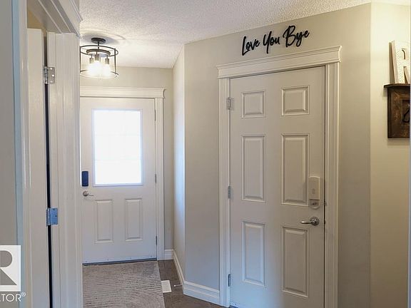 5th image of 7485 Ellesmere Way