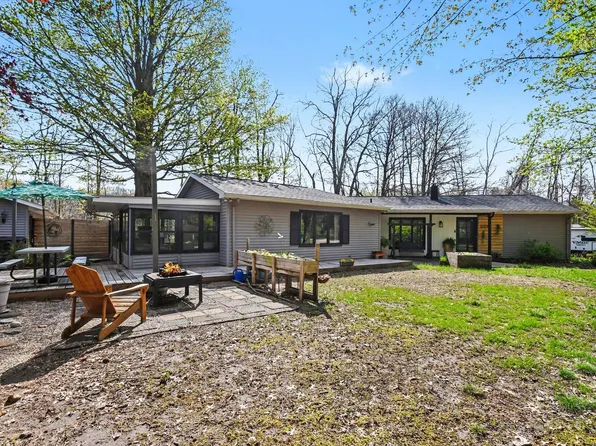 12435 Sandpiper Ln, Sawyer, MI 49125