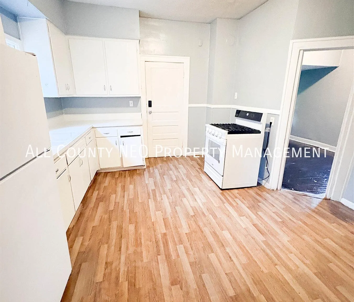 Cozy 2-Bedroom, 1-Bath Home with Classic Charm — Photo 2
