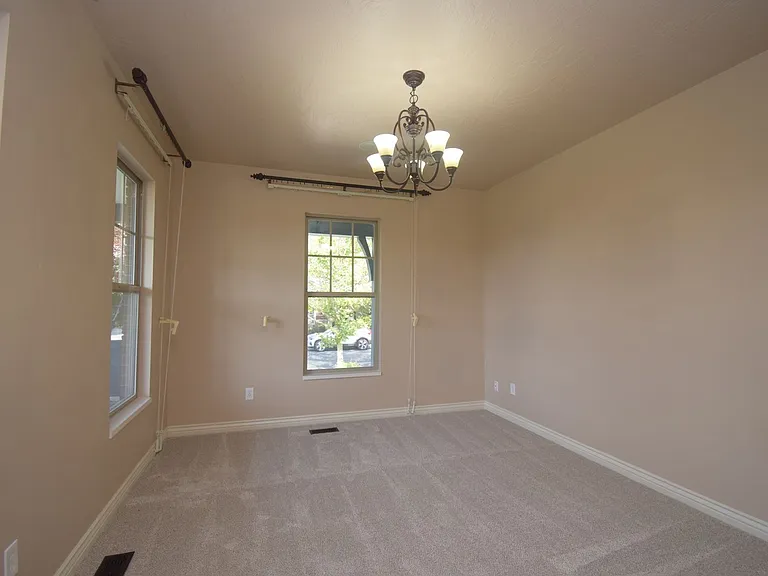 10741 S Weiss Dr — Photo 7
