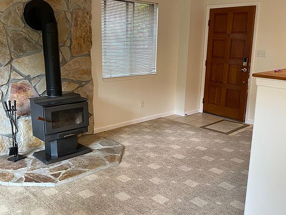 2nd image of 17280 Summit Ave