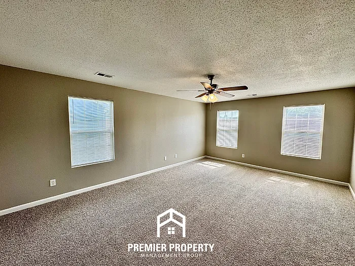 2506 Boxford Ln — Photo 11