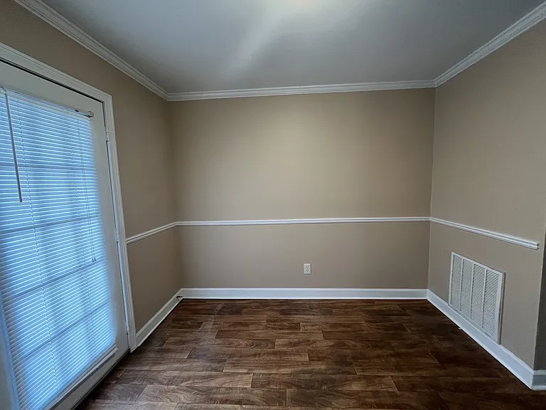 220 Hickory Trl #1 — Photo 6