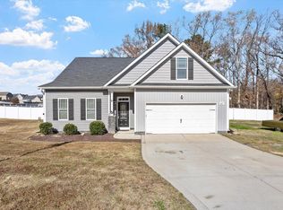 227 Heart Pine Dr, Wendell, NC 27591