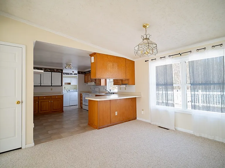 400 Brent Pl — Photo 11